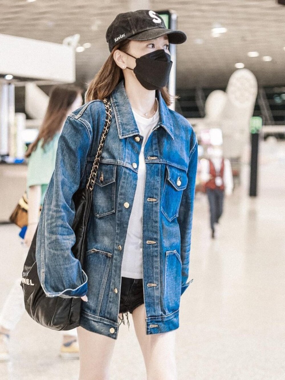 CELINE Blue Dark Union Wash Trucker Oversized Long Denim Jeans Jacket XS